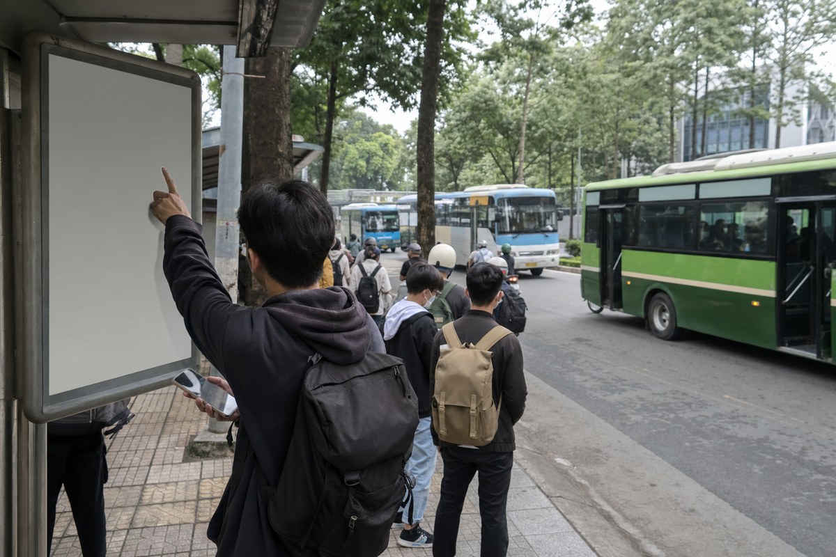 호치민 국립대 앞 버스 10개 노선, 경로 확인해야 해요