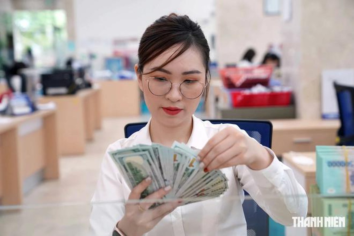 7월 베트남 달러 기준환율 0.52% 올라요